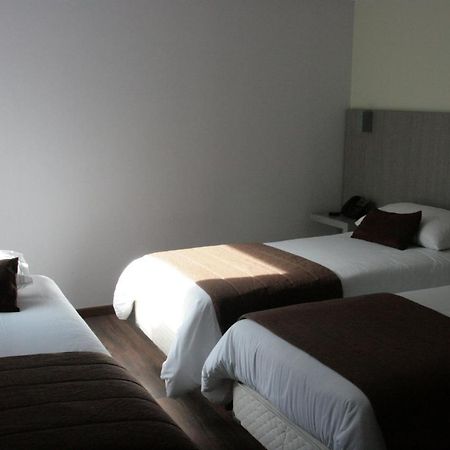 Hotel Elisa Cole Сантяго Екстериор снимка