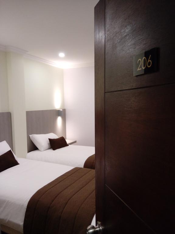 Hotel Elisa Cole Сантяго Екстериор снимка
