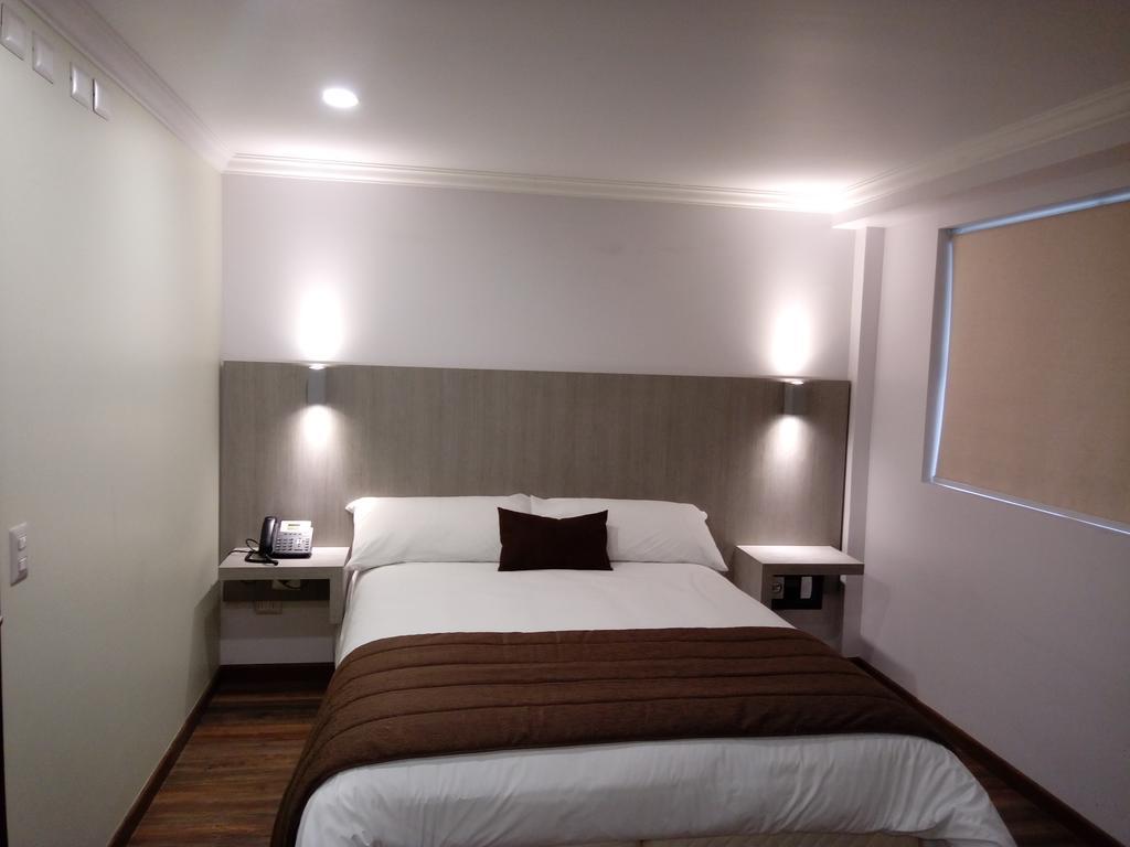 Hotel Elisa Cole Сантяго Екстериор снимка